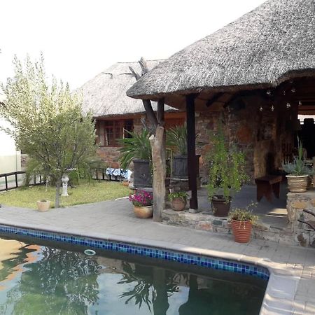 פרנסיסטאון A New Earth Guest Lodge מראה חיצוני תמונה