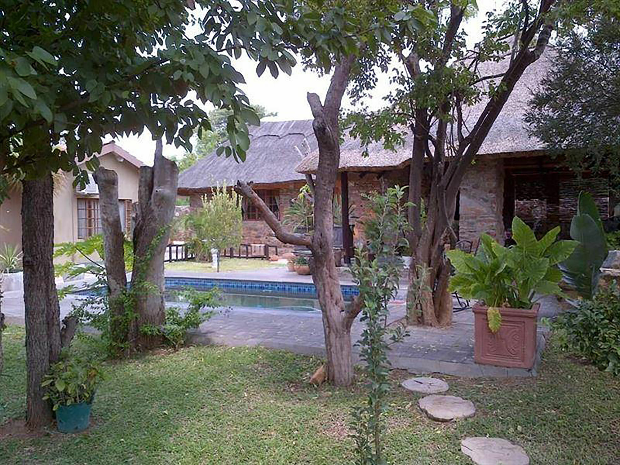 פרנסיסטאון A New Earth Guest Lodge מראה חיצוני תמונה