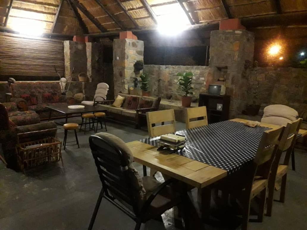 פרנסיסטאון A New Earth Guest Lodge מראה חיצוני תמונה
